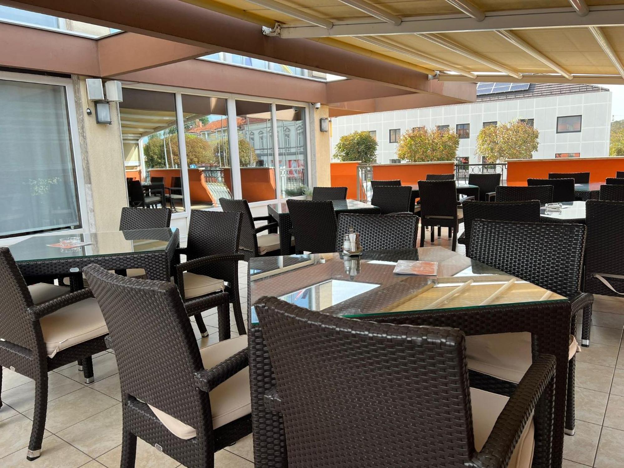 Hotel Garic Garesnica Exterior photo