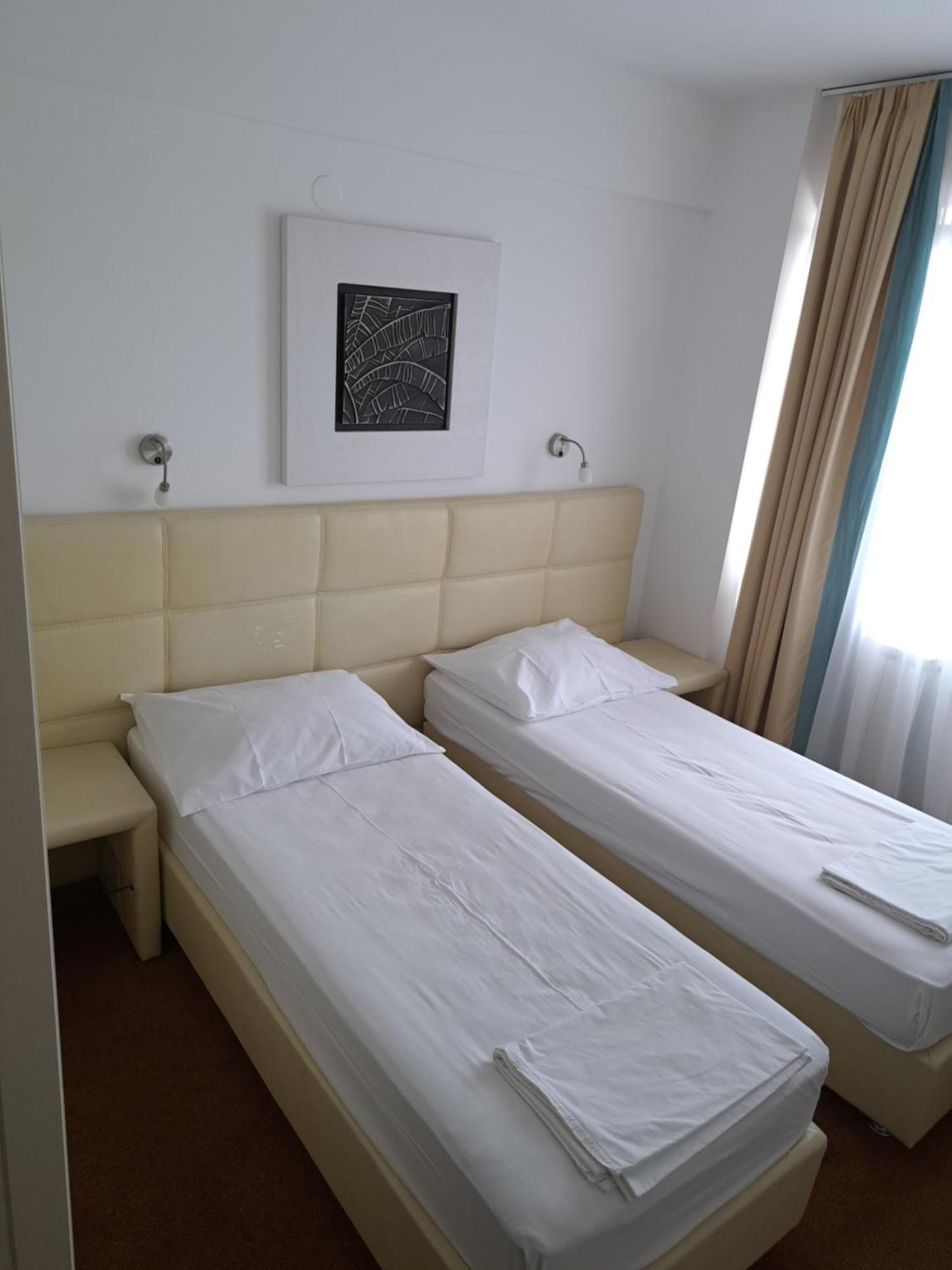 Hotel Garic Garesnica Exterior photo