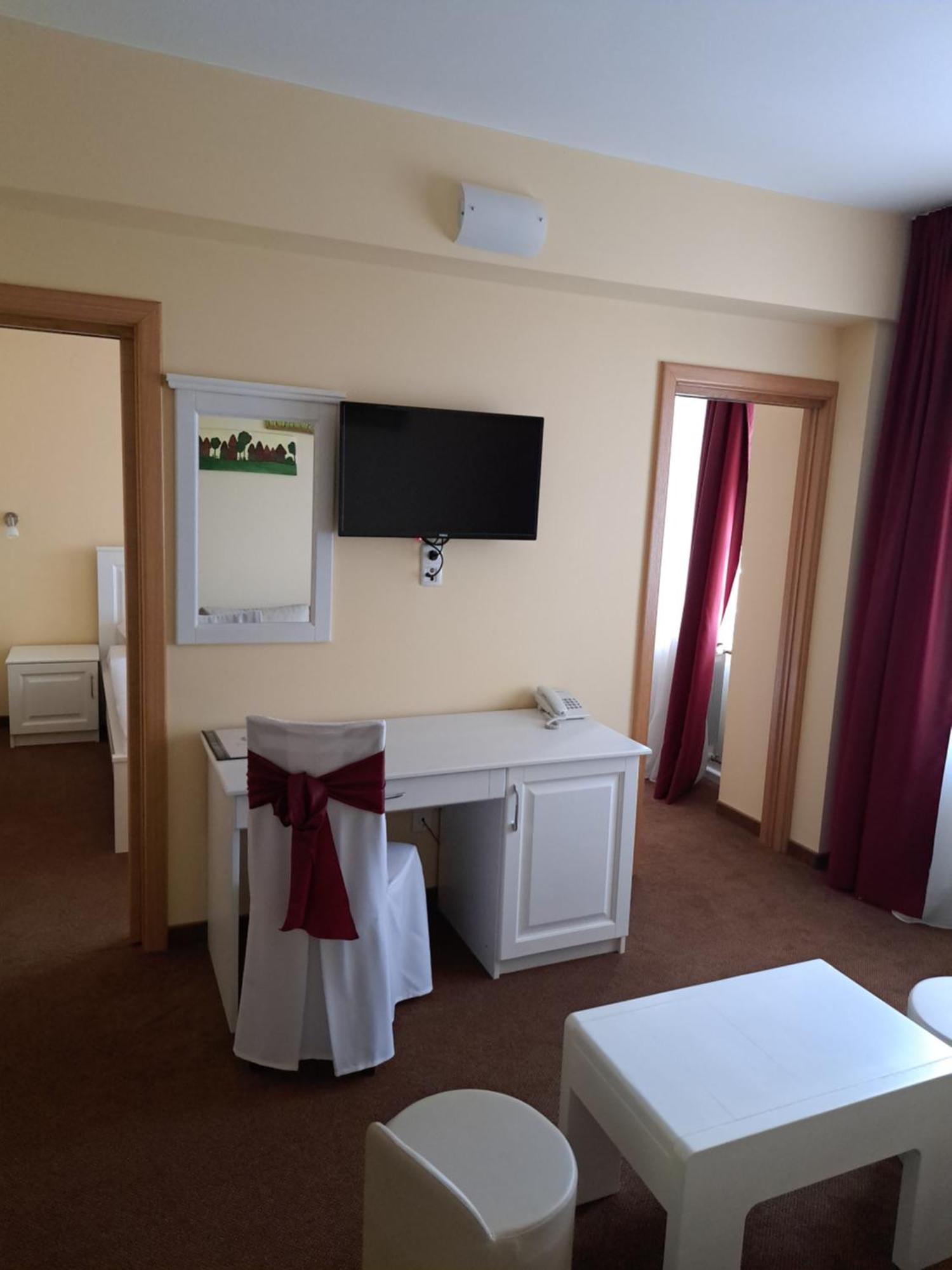 Hotel Garic Garesnica Exterior photo